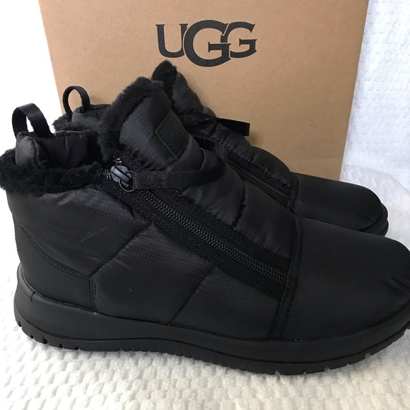 UGG LAKESIDER ZIP PUFF - Picture 1 of 12